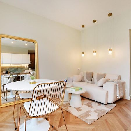 Suite Deluxe 1 By Les Maisons De Charloc Homes Булонь-Бийанкур Экстерьер фото